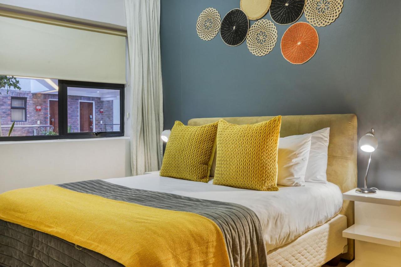 Authentic Cape Town Apartment Near The Waterfront Exterior photo